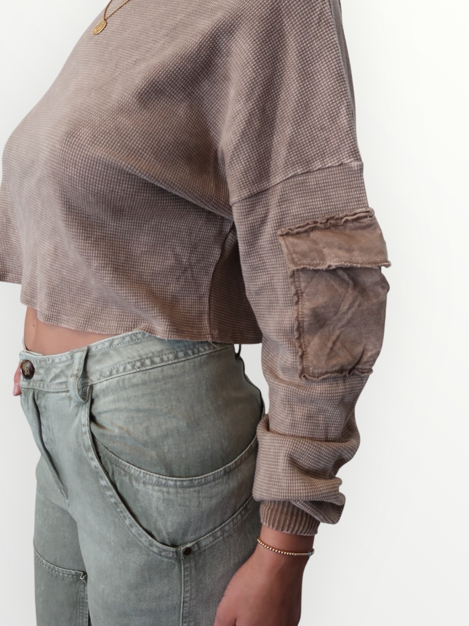 Lilly Mineral Wash Cargo Top