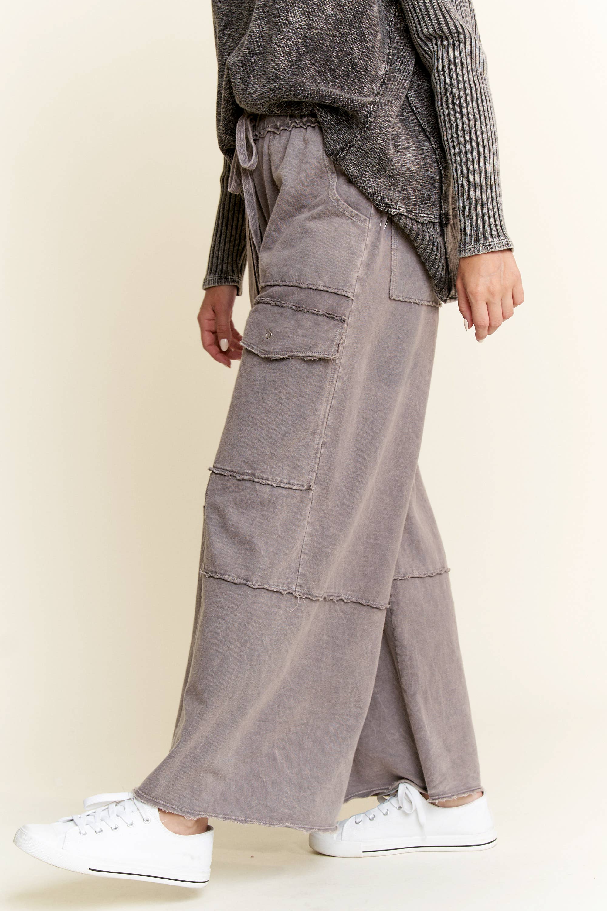 GG Mineral Wash Pocket Wide Leg Pants