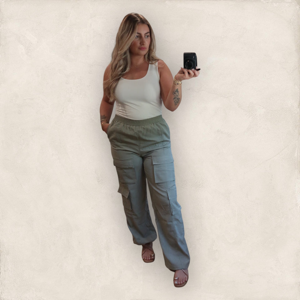 Sofia High Waisted Solid Woven Cargo Pants